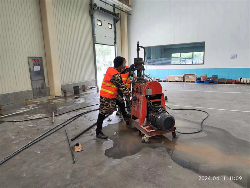 长乐厂房地面下沉塌陷注浆加固施工